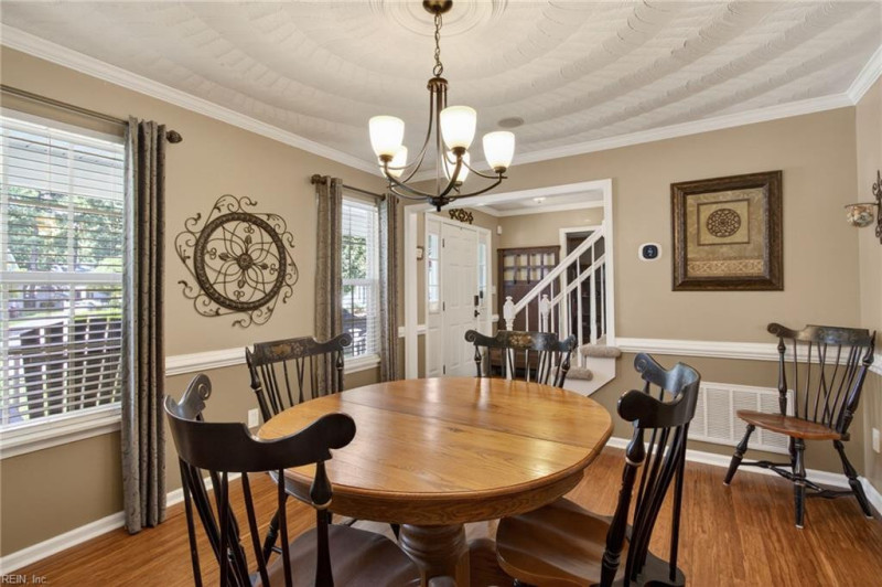 Photo 7 of 48 residential for sale in Chesapeake virginia