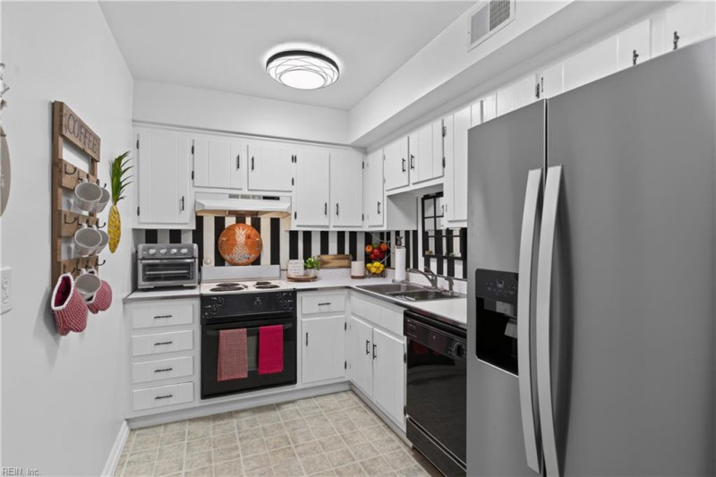 Photo 8 of 38 residential for sale in Portsmouth virginia Photo 8 of 38 residential for sale in Portsmouth virginia