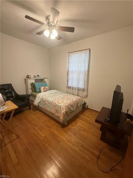 Photo 3 of 7 residential for sale in Franklin virginia