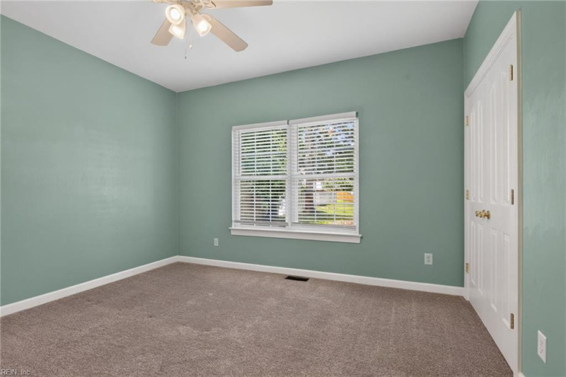 Photo 22 of 50 residential for sale in Chesapeake virginia