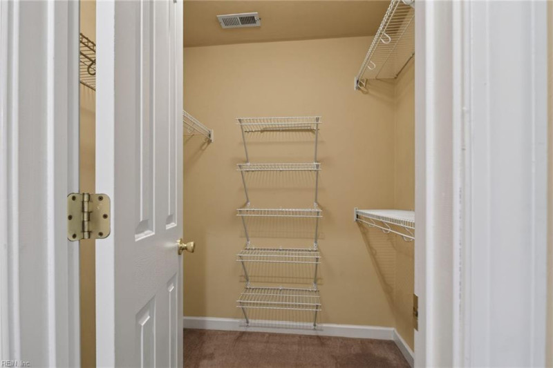 Photo 33 of 50 residential for sale in Chesapeake virginia