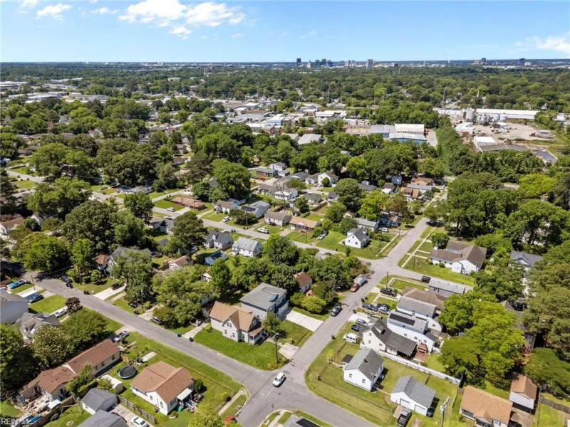 Photo 15 of 18 residential for sale in Norfolk virginia Photo 15 of 18 residential for sale in Norfolk virginia