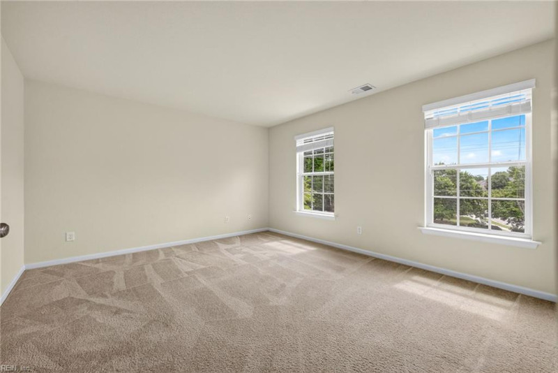 Photo 26 of 38 residential for sale in Chesapeake virginia