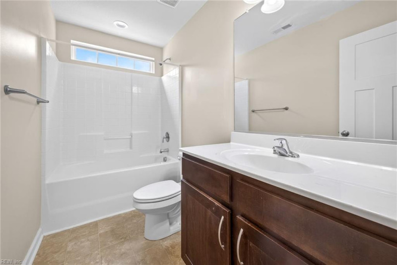 Photo 30 of 38 residential for sale in Chesapeake virginia