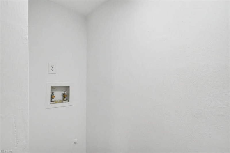 Photo 22 of 37 residential for sale in Hampton virginia