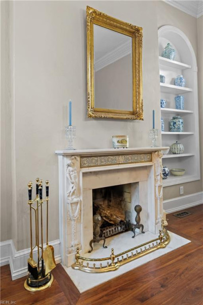 Photo 12 of 41 residential for sale in Norfolk virginia