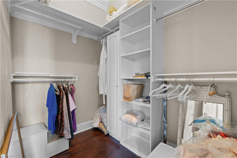 Photo 26 of 41 residential for sale in Norfolk virginia