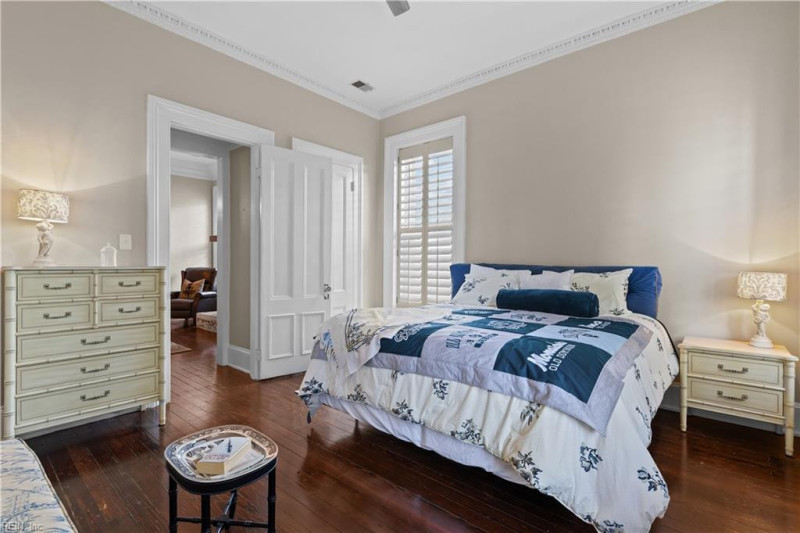 Photo 27 of 41 residential for sale in Norfolk virginia