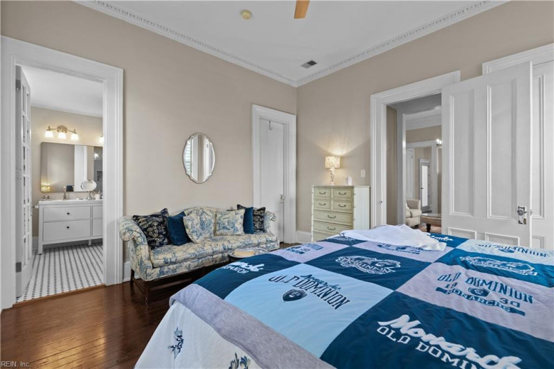 Photo 28 of 41 residential for sale in Norfolk virginia
