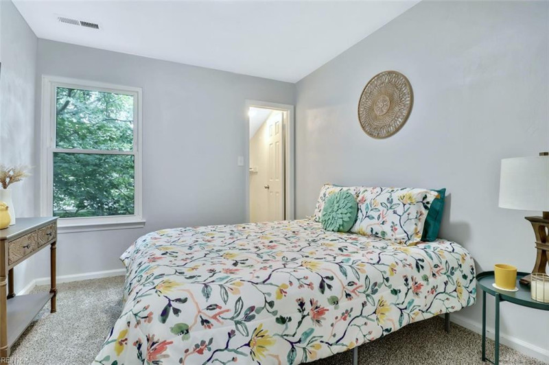 Photo 21 of 29 residential for sale in Chesapeake virginia Photo 21 of 29 residential for sale in Chesapeake virginia