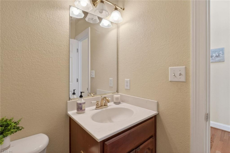 Photo 23 of 46 residential for sale in Northampton County virginia
