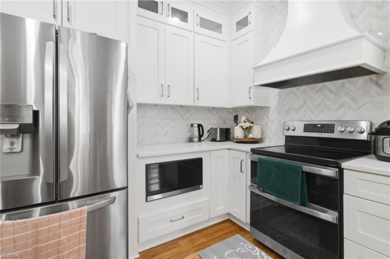 Photo 12 of 48 residential for sale in Virginia Beach virginia