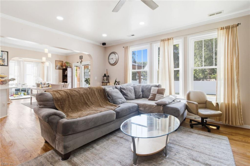 Photo 22 of 48 residential for sale in Virginia Beach virginia