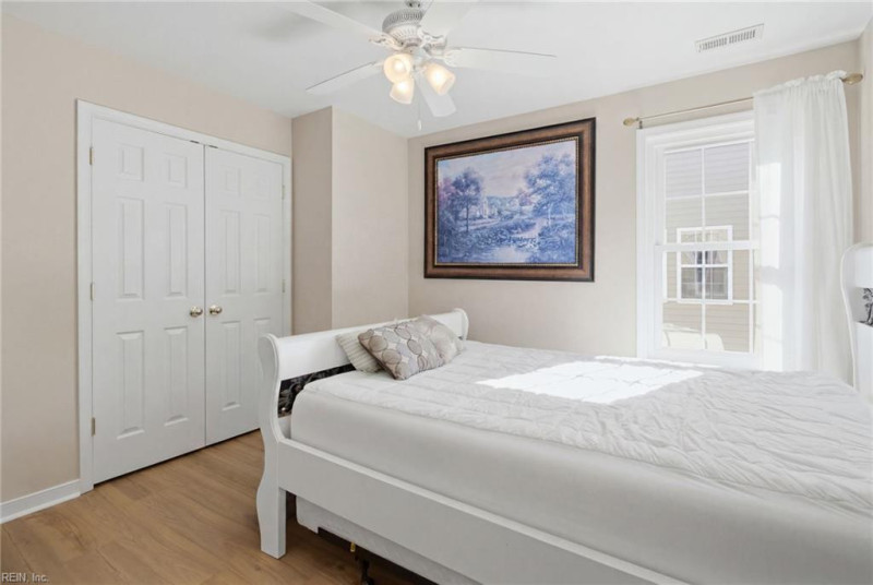 Photo 31 of 48 residential for sale in Virginia Beach virginia