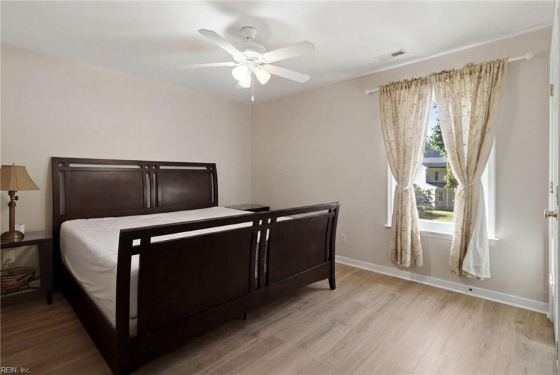 Photo 37 of 48 residential for sale in Virginia Beach virginia