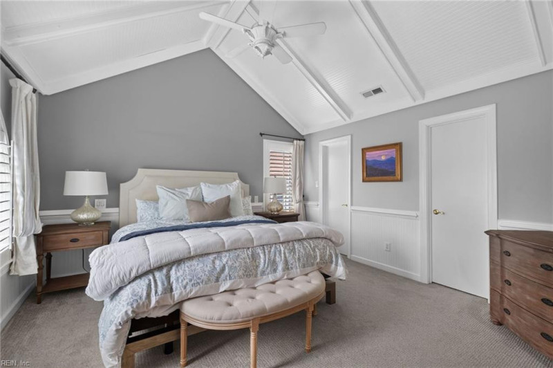 Photo 11 of 41 residential for sale in Virginia Beach virginia