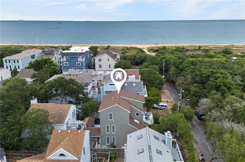 Photo 2 of 41 residential for sale in Virginia Beach virginia