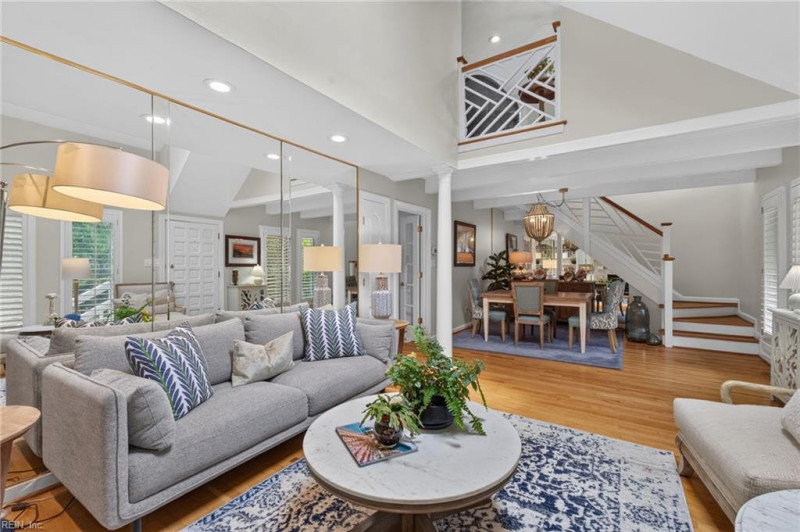 Photo 5 of 41 residential for sale in Virginia Beach virginia