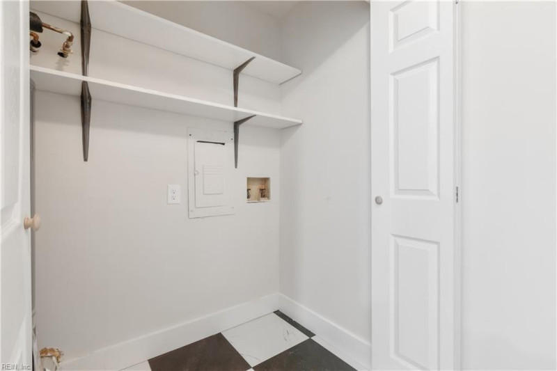 Photo 2 of 37 residential for sale in Hampton virginia