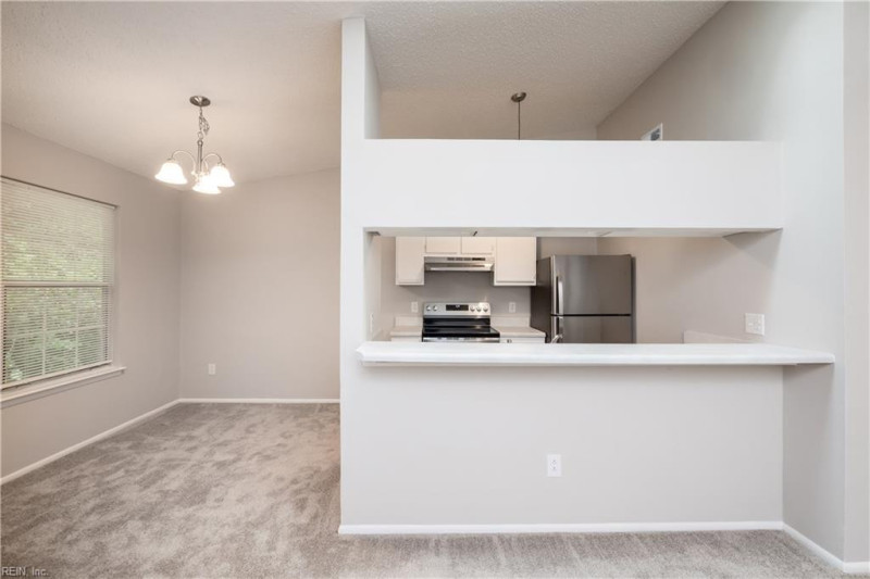 Photo 6 of 19 residential for sale in Virginia Beach virginia