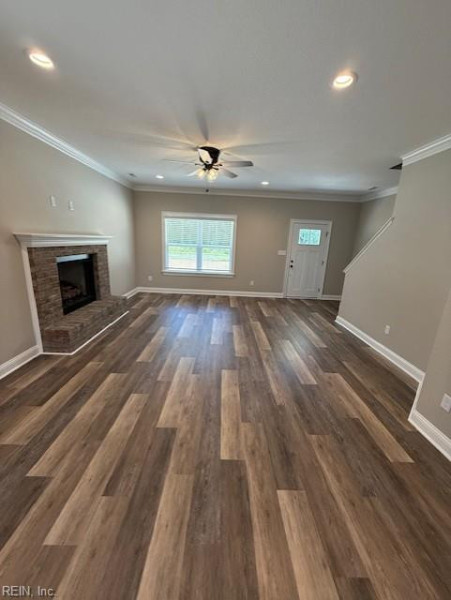Photo 7 of 8 residential for sale in Suffolk virginia