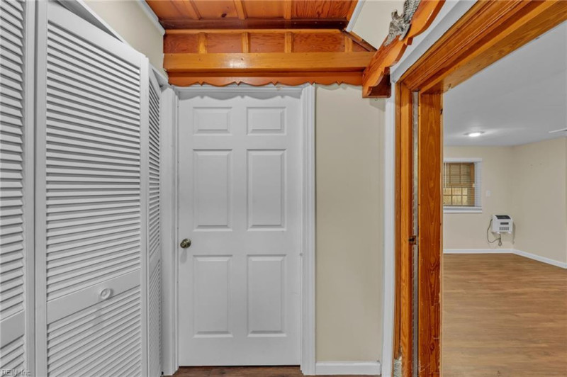 Photo 23 of 39 residential for sale in Portsmouth virginia