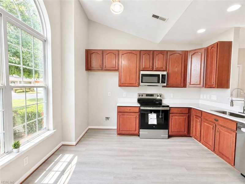 Photo 9 of 41 residential for sale in Virginia Beach virginia Photo 9 of 41 residential for sale in Virginia Beach virginia