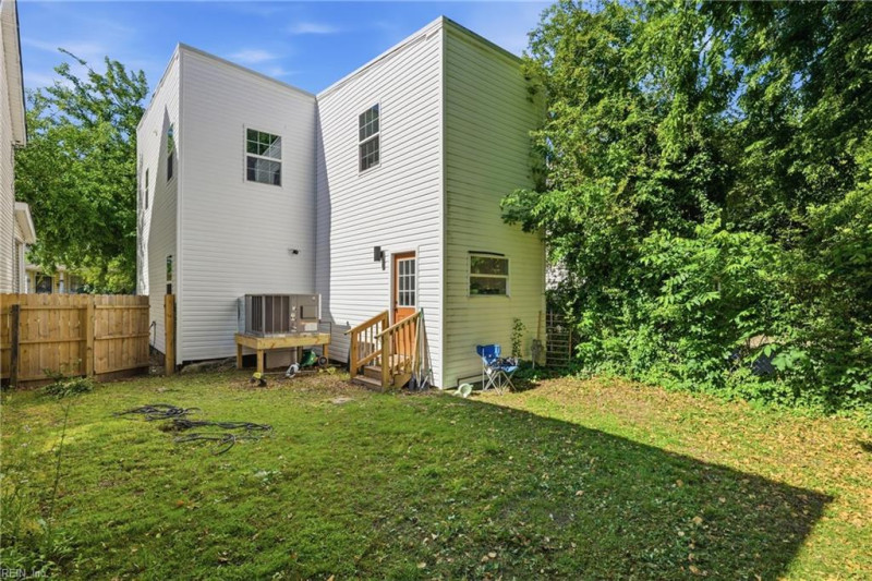 Photo 17 of 18 residential for sale in Norfolk virginia Photo 17 of 18 residential for sale in Norfolk virginia