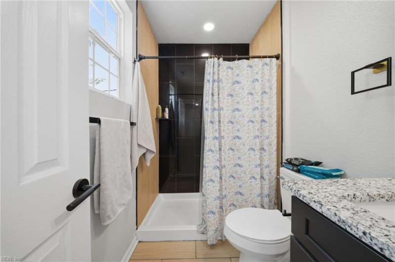 Photo 9 of 18 residential for sale in Norfolk virginia Photo 9 of 18 residential for sale in Norfolk virginia