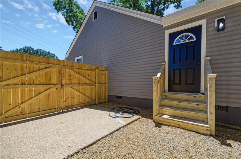 Photo 29 of 32 residential for sale in Norfolk virginia