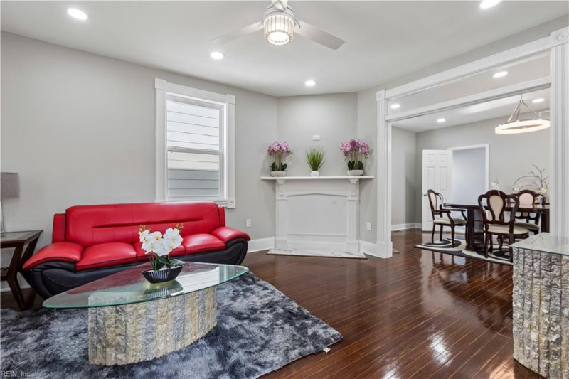 Photo 8 of 39 residential for sale in Hampton virginia Photo 8 of 39 residential for sale in Hampton virginia