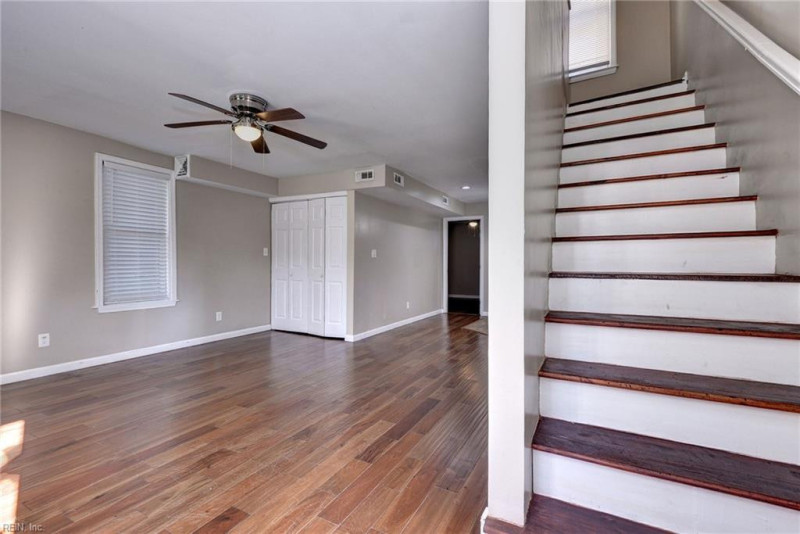 Photo 5 of 27 residential for sale in Newport News virginia Photo 5 of 27 residential for sale in Newport News virginia