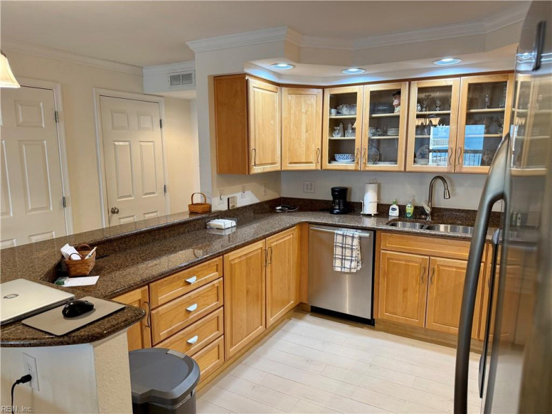 Photo 3 of 34 residential for sale in Virginia Beach virginia Photo 3 of 34 residential for sale in Virginia Beach virginia