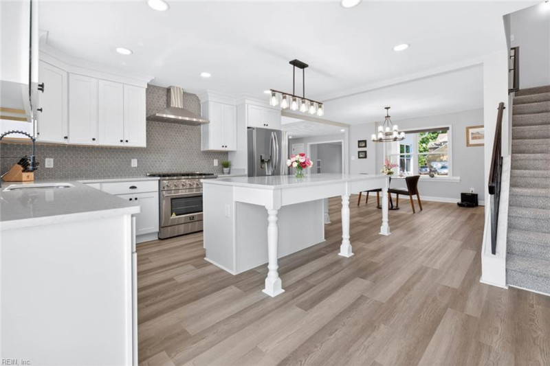 Photo 14 of 50 residential for sale in Virginia Beach virginia