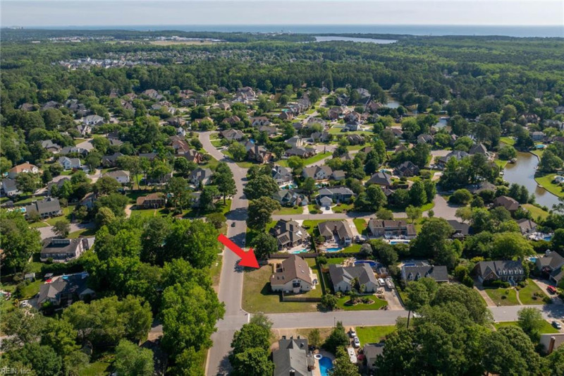 Photo 5 of 50 residential for sale in Virginia Beach virginia
