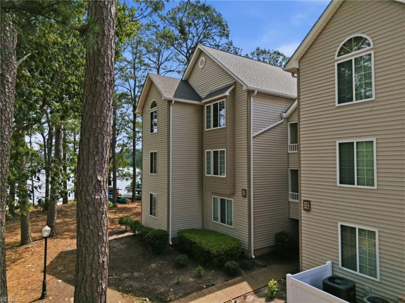 Photo 26 of 47 residential for sale in Hampton virginia Photo 26 of 47 residential for sale in Hampton virginia