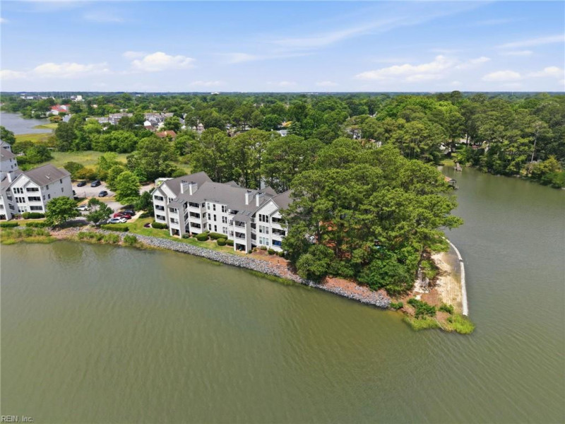 Photo 32 of 47 residential for sale in Hampton virginia Photo 32 of 47 residential for sale in Hampton virginia