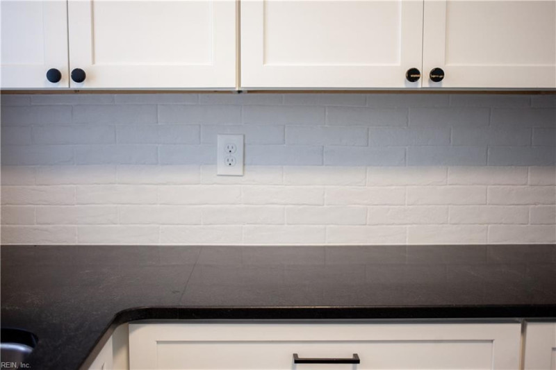 Photo 6 of 35 residential for sale in Virginia Beach virginia