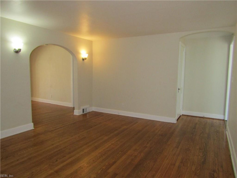 Photo 10 of 49 residential for sale in Norfolk virginia Photo 10 of 49 residential for sale in Norfolk virginia