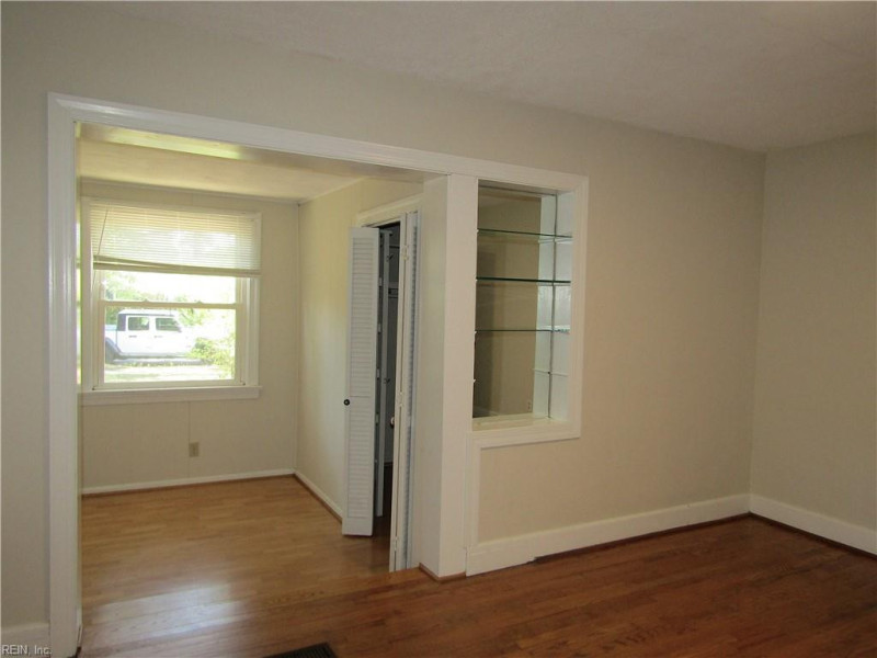 Photo 33 of 49 residential for sale in Norfolk virginia Photo 33 of 49 residential for sale in Norfolk virginia