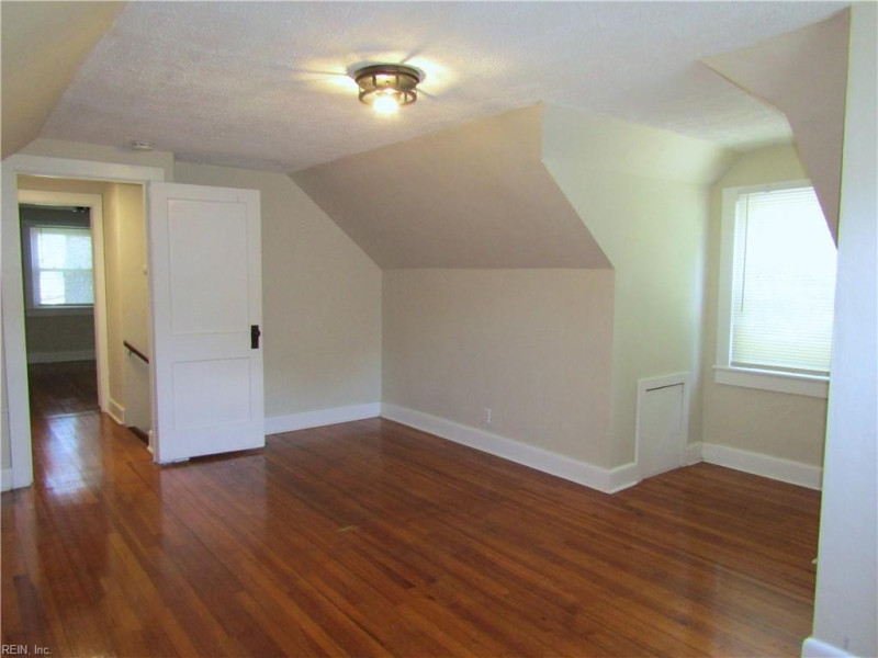 Photo 35 of 49 residential for sale in Norfolk virginia Photo 35 of 49 residential for sale in Norfolk virginia