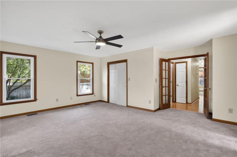 Photo 35 of 50 residential for sale in Chesapeake virginia Photo 35 of 50 residential for sale in Chesapeake virginia