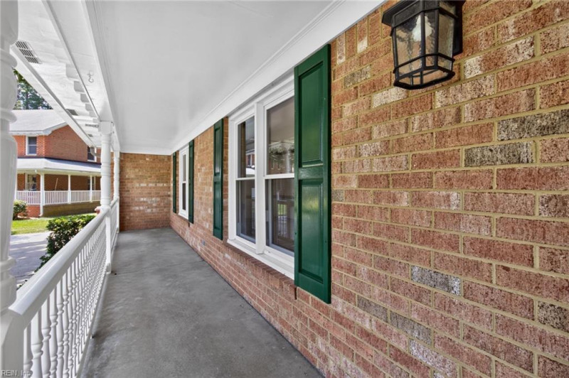 Photo 4 of 50 residential for sale in Chesapeake virginia Photo 4 of 50 residential for sale in Chesapeake virginia