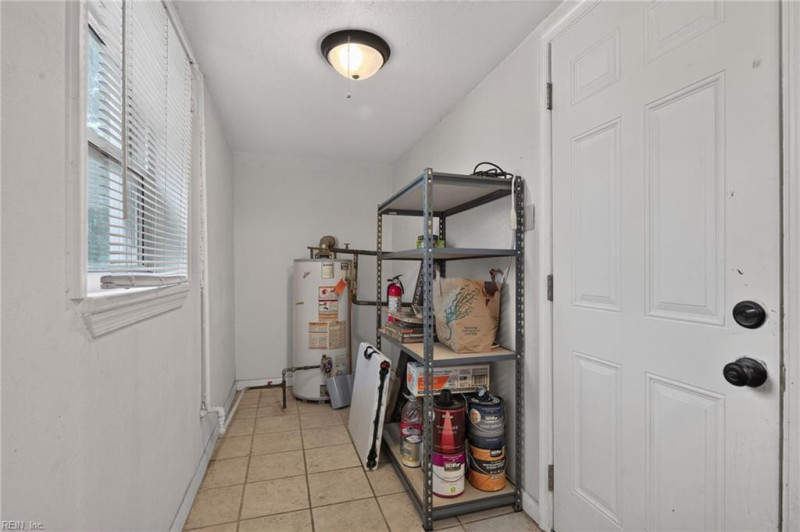Photo 14 of 30 residential for sale in Virginia Beach virginia