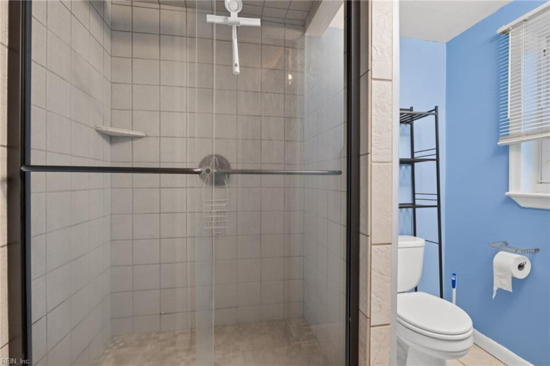 Photo 15 of 30 residential for sale in Virginia Beach virginia