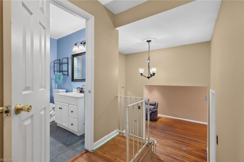 Photo 17 of 30 residential for sale in Virginia Beach virginia