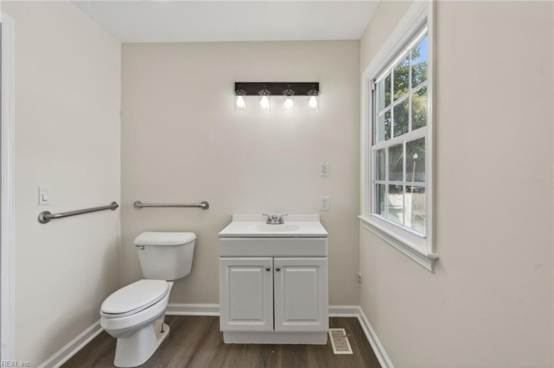 Photo 18 of 25 residential for sale in Newport News virginia Photo 18 of 25 residential for sale in Newport News virginia