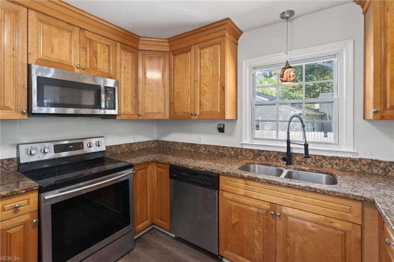Photo 9 of 25 residential for sale in Newport News virginia Photo 9 of 25 residential for sale in Newport News virginia