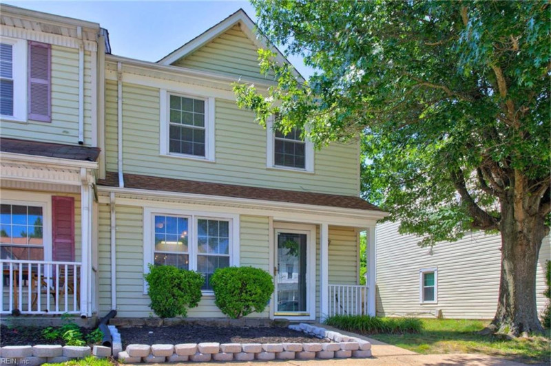 Photo 1 of 26 residential for sale in Virginia Beach virginia