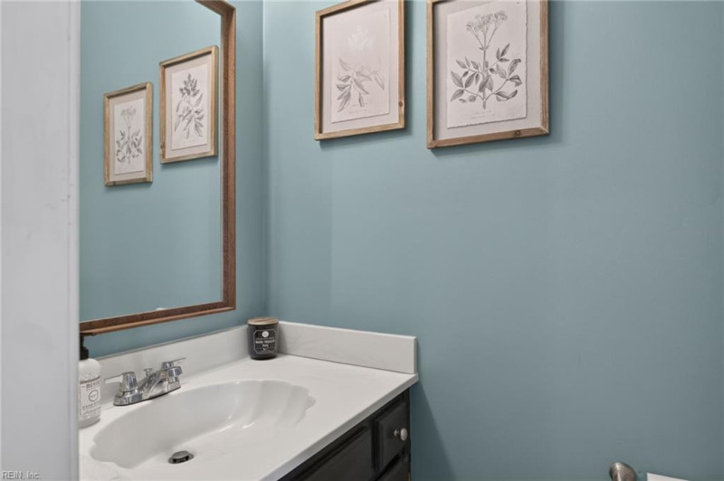 Photo 11 of 26 residential for sale in Virginia Beach virginia
